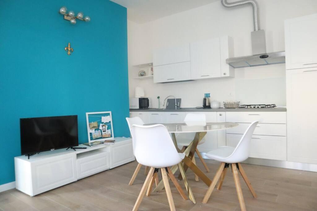 Santa Maria Novella - Golden Lily Florence, City Center Apartment Εξωτερικό φωτογραφία
