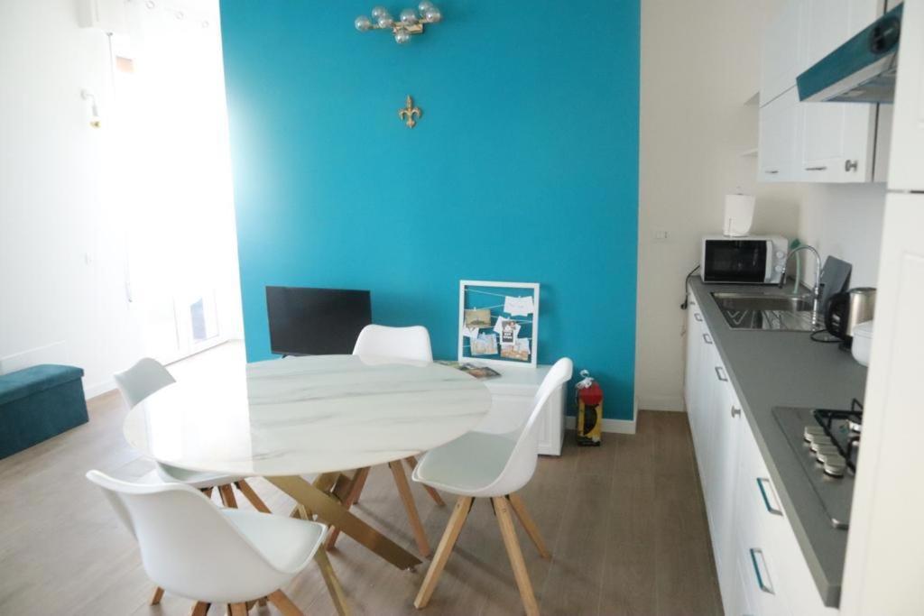 Santa Maria Novella - Golden Lily Florence, City Center Apartment Εξωτερικό φωτογραφία