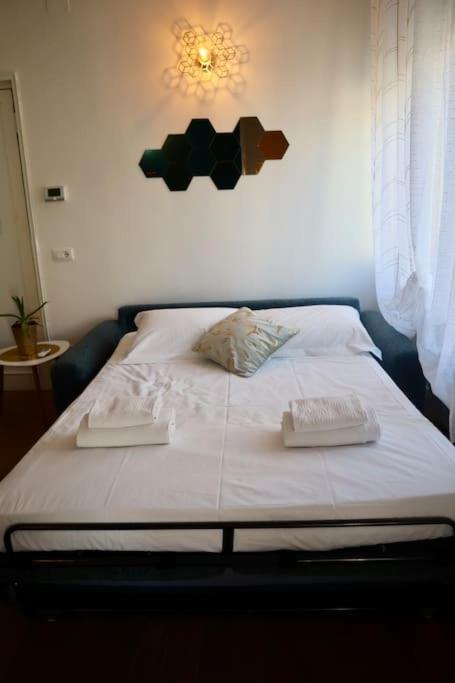 Santa Maria Novella - Golden Lily Florence, City Center Apartment Εξωτερικό φωτογραφία