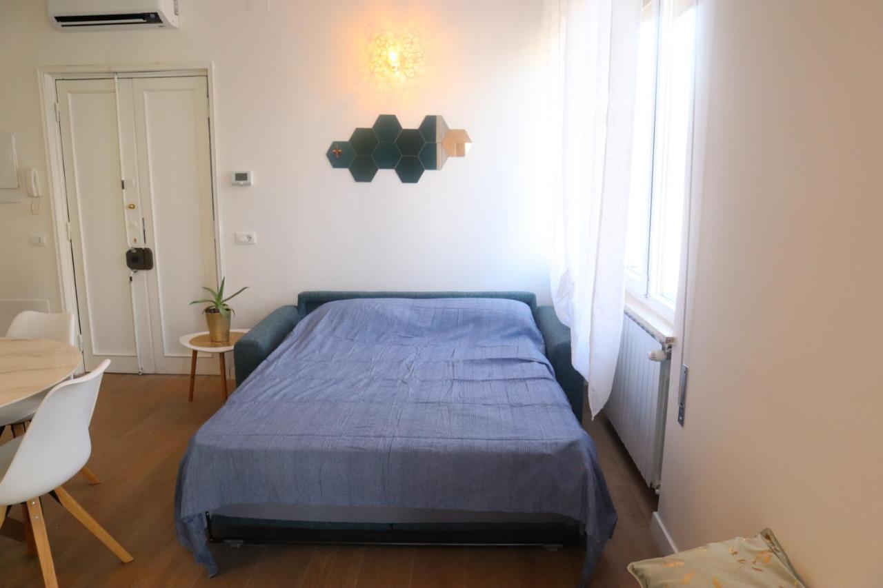 Santa Maria Novella - Golden Lily Florence, City Center Apartment Εξωτερικό φωτογραφία