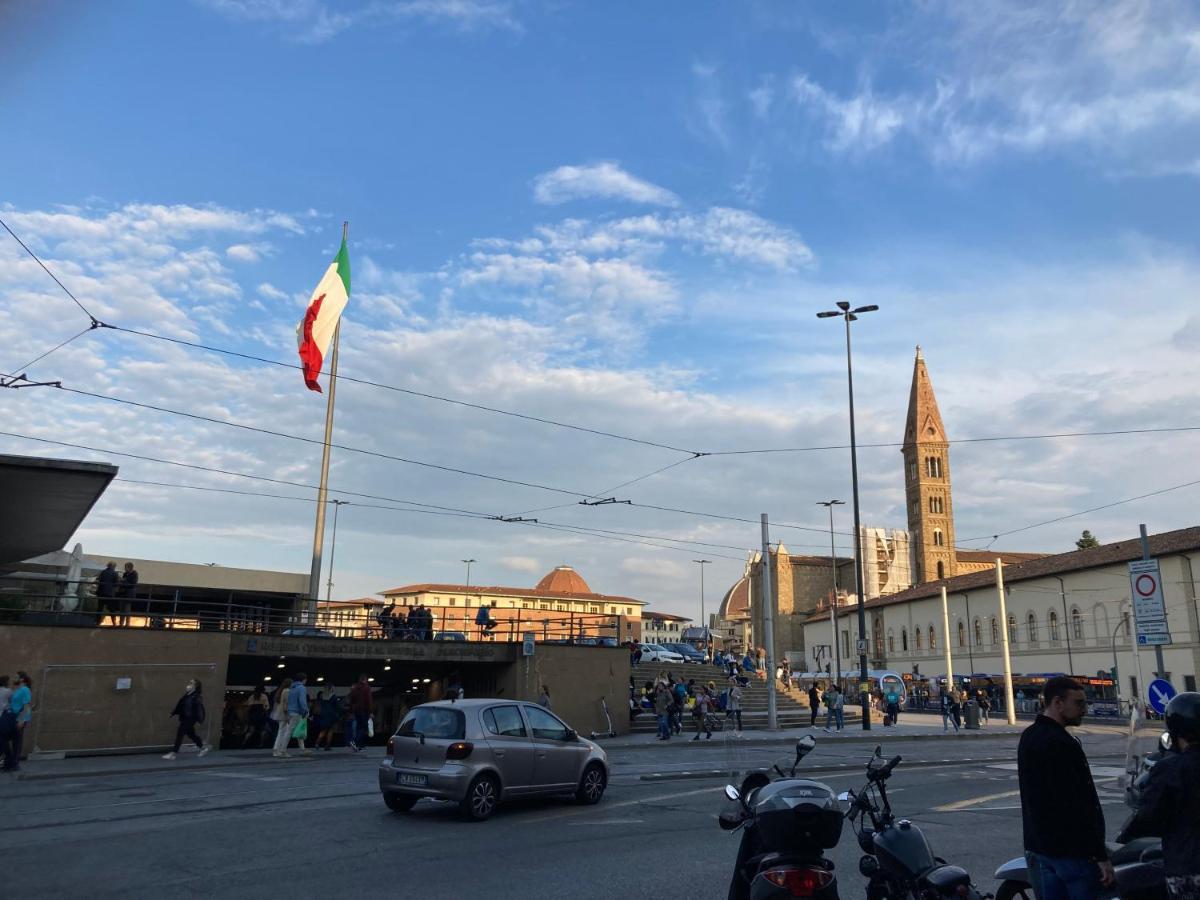 Santa Maria Novella - Golden Lily Florence, City Center Apartment Εξωτερικό φωτογραφία